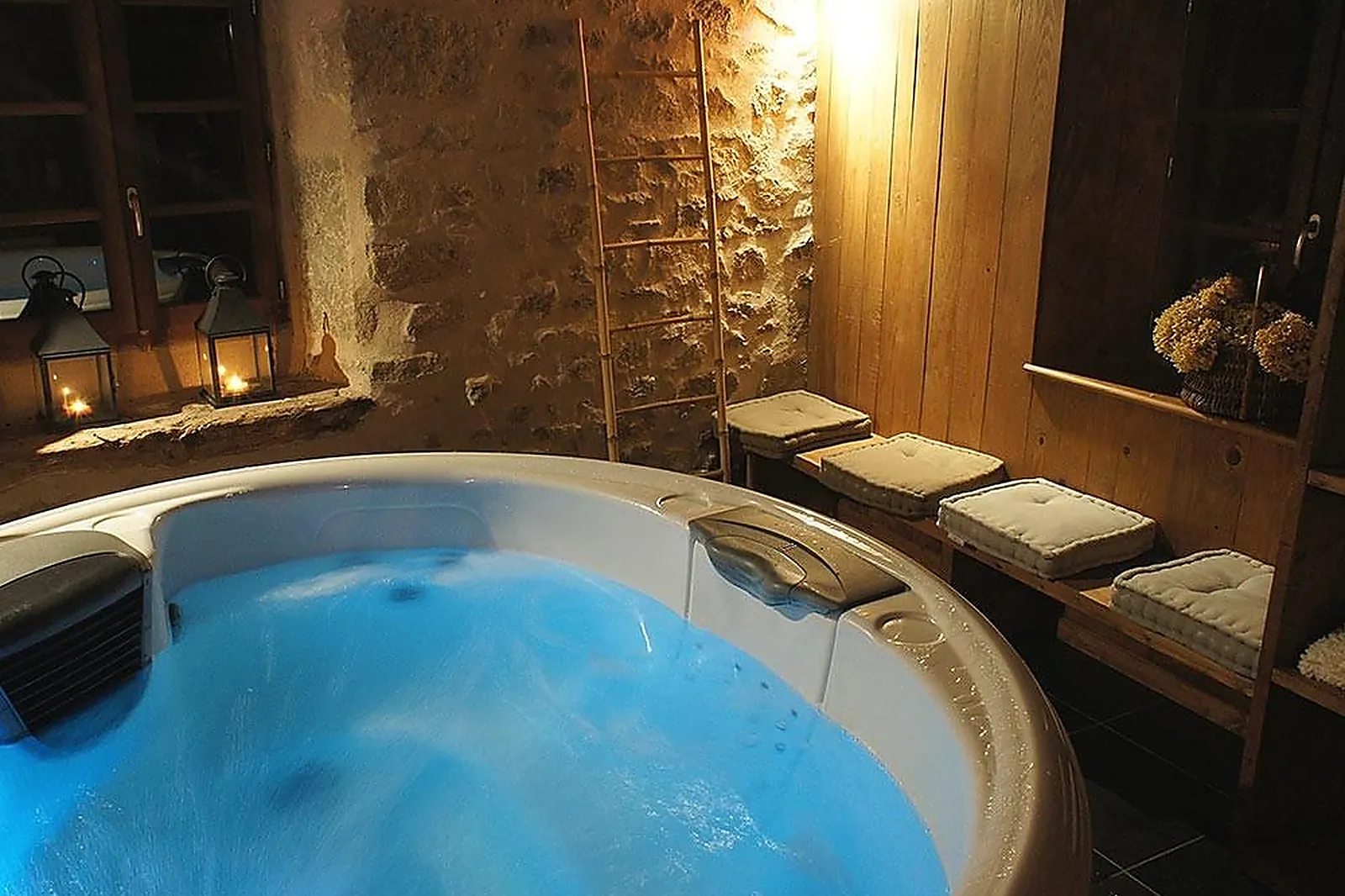 Lieux événementiels, DOMAINE DE DUBY