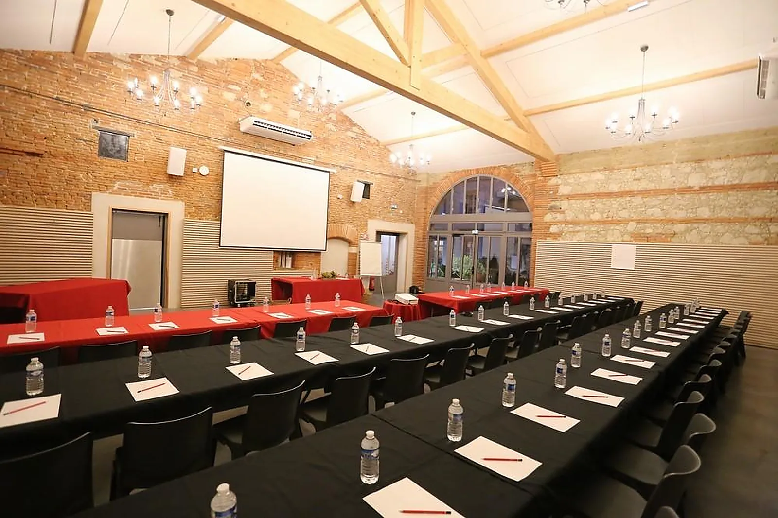 Lieux événementiels, DOMAINE DE GAILHAGUET