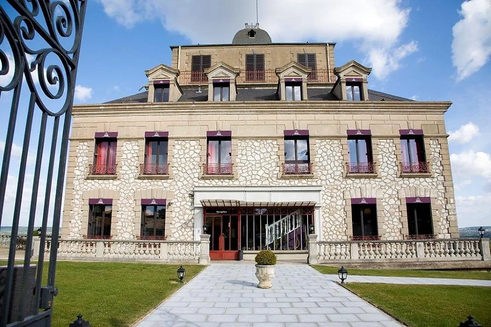 Lieux événementiels, DOMAINE DE LA CORNICHE