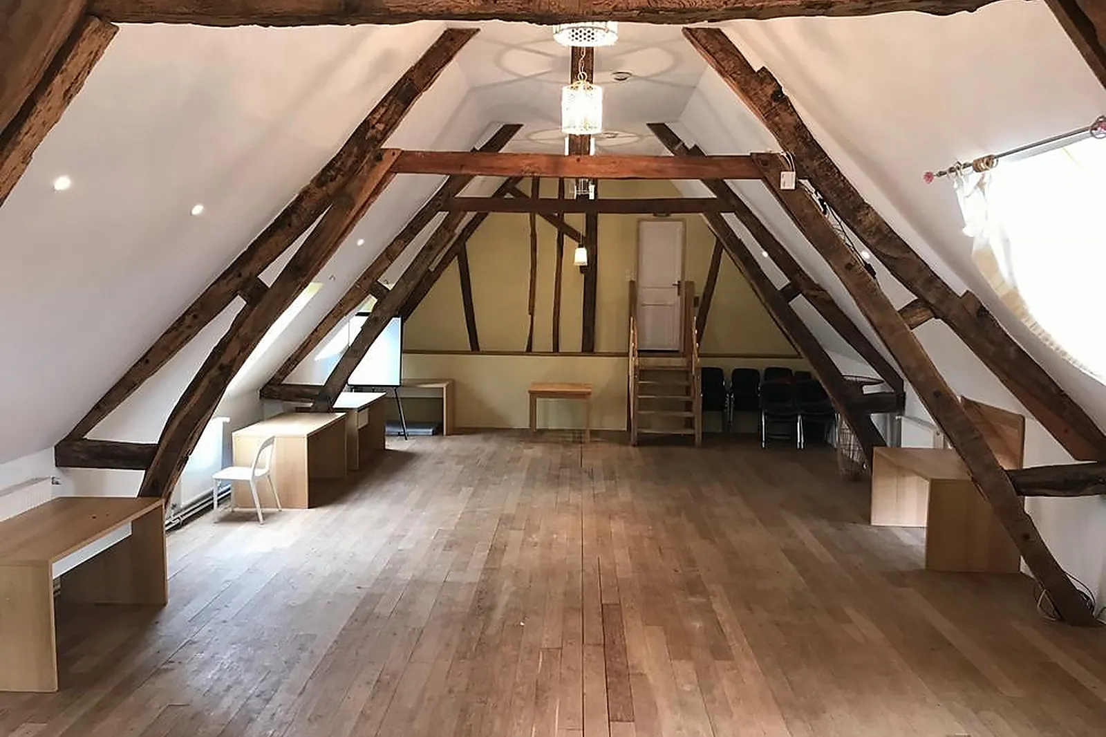 Lieux événementiels, DOMAINE DE LA COUR