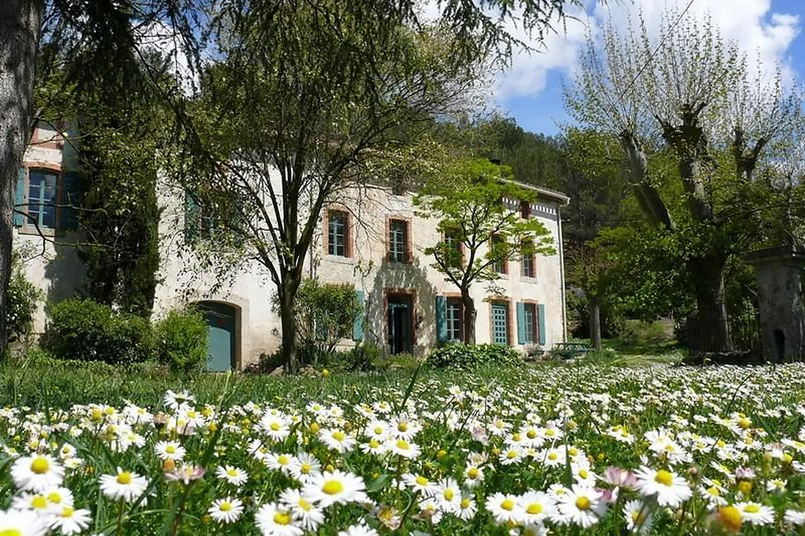 Lieux événementiels, DOMAINE DE LA FRAISSINÈDE