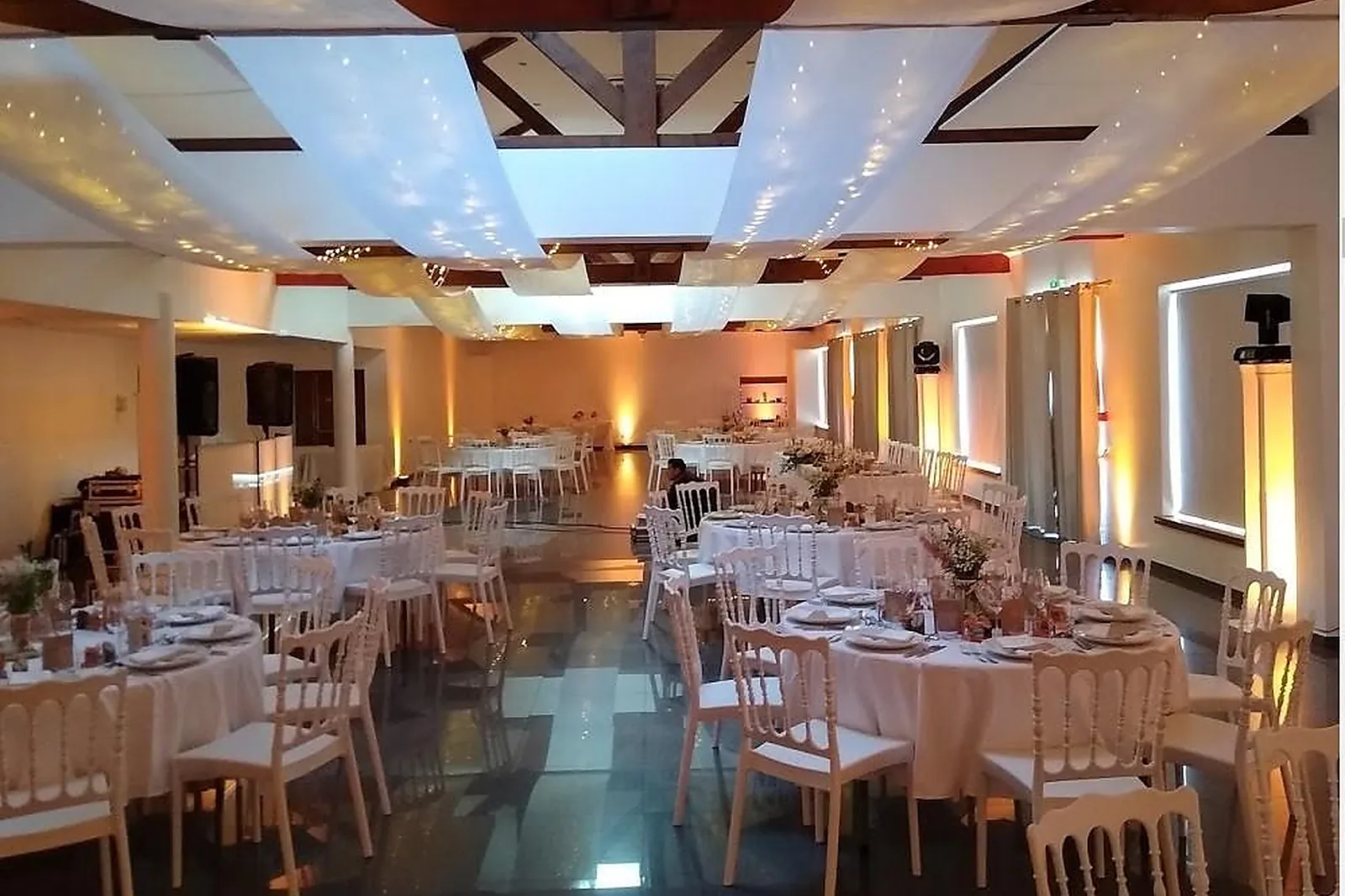 Lieux événementiels, DOMAINE DE LARBÉOU