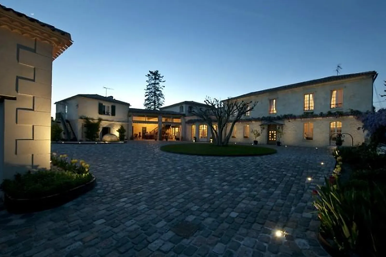 Lieux événementiels, DOMAINE DE LARCHEY