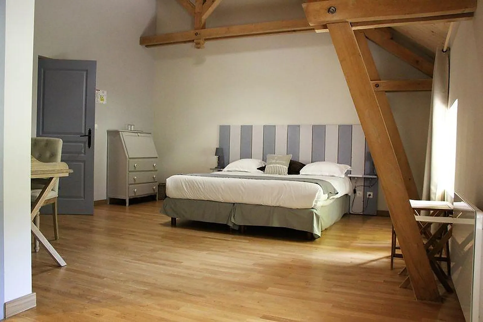 Lieux événementiels, DOMAINE DE MONTCHEVREUIL