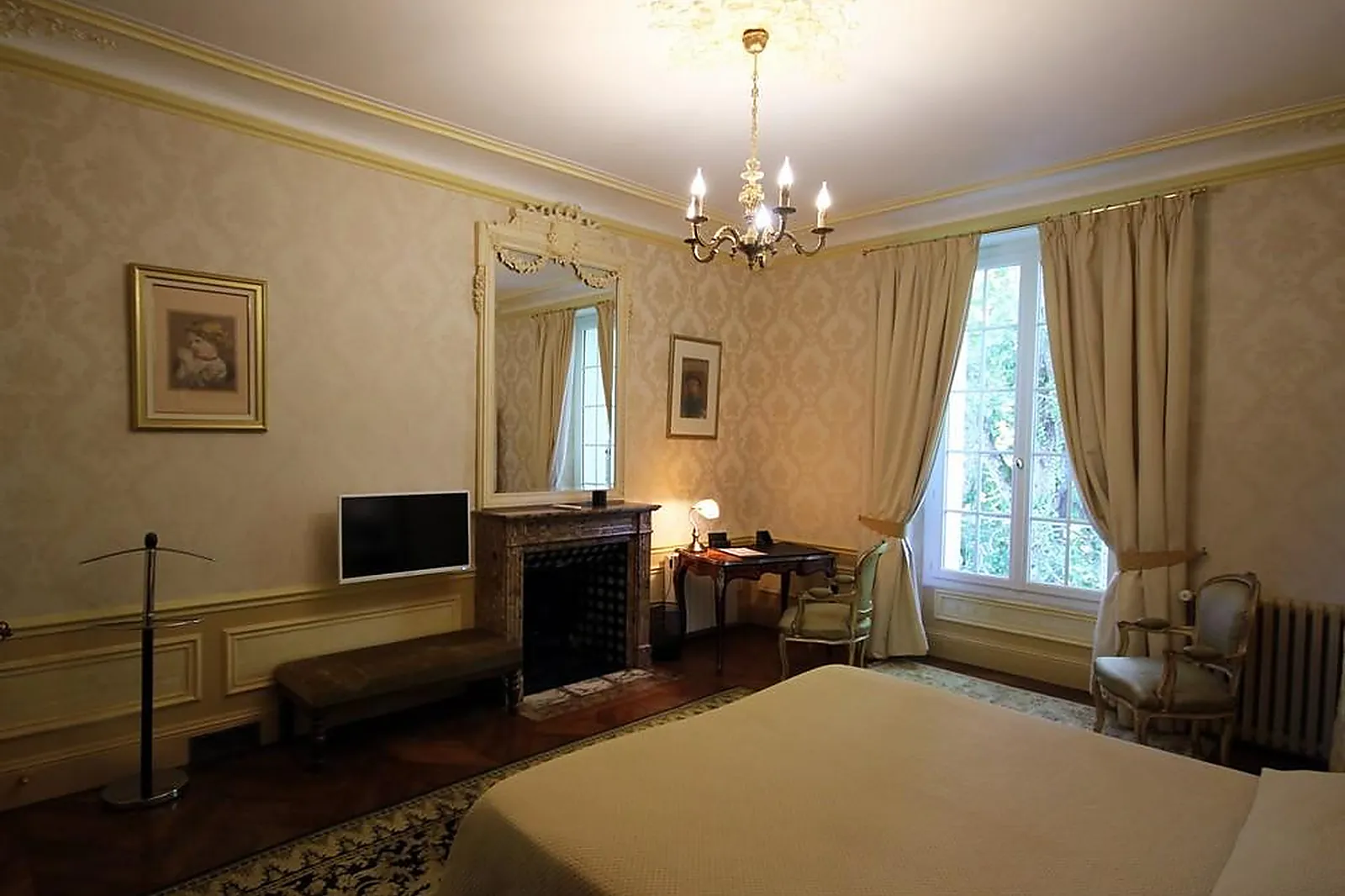 Lieux événementiels, DOMAINE DE MORESVILLE