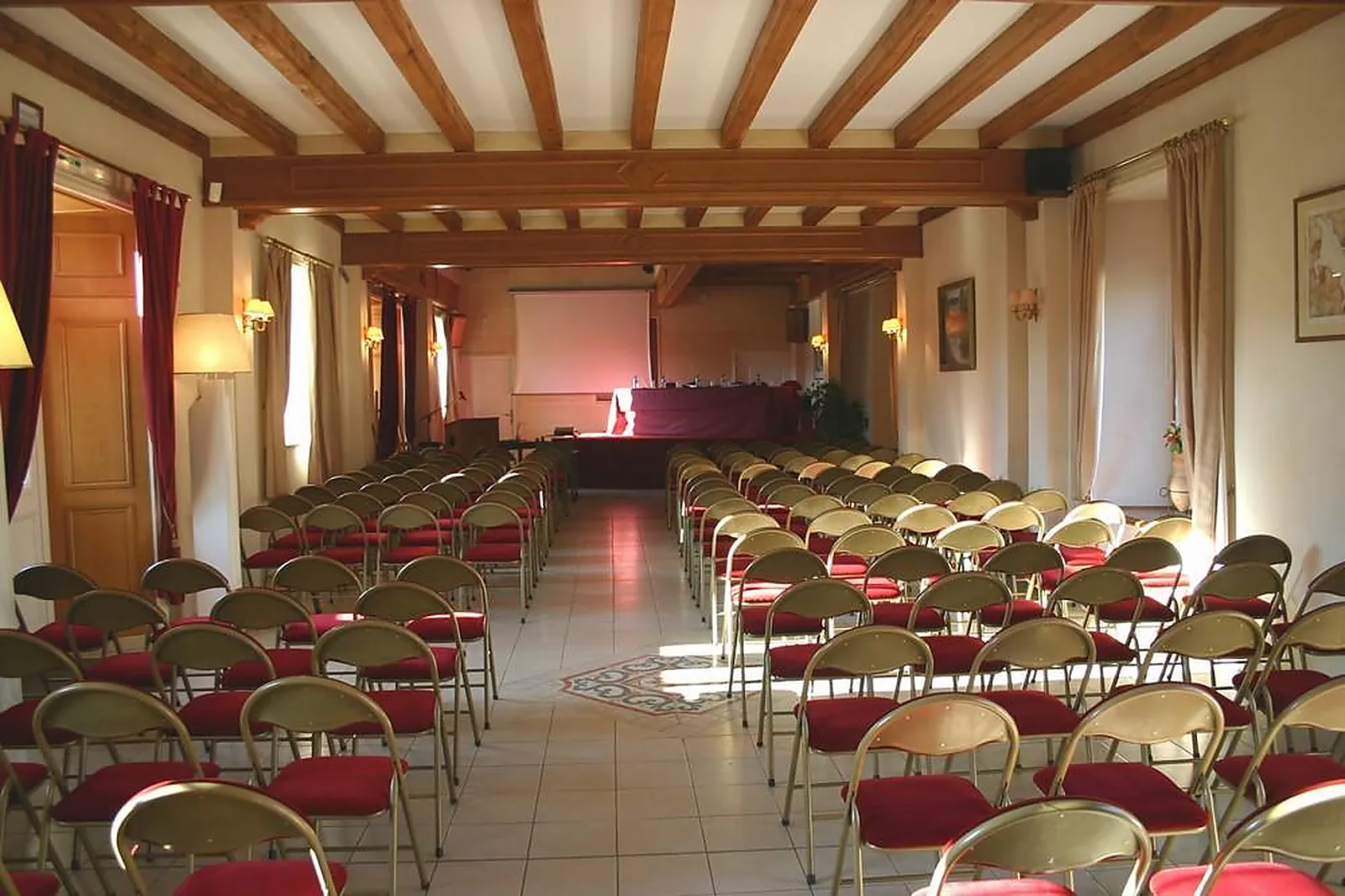 Lieux événementiels, DOMAINE DE MORESVILLE