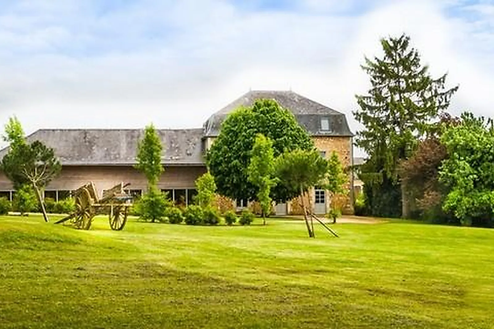 Lieux événementiels, DOMAINE DE PERSINE