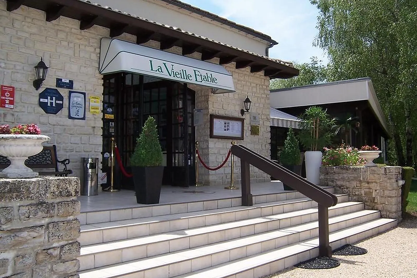 Lieux événementiels, DOMAINE DE ROULLET