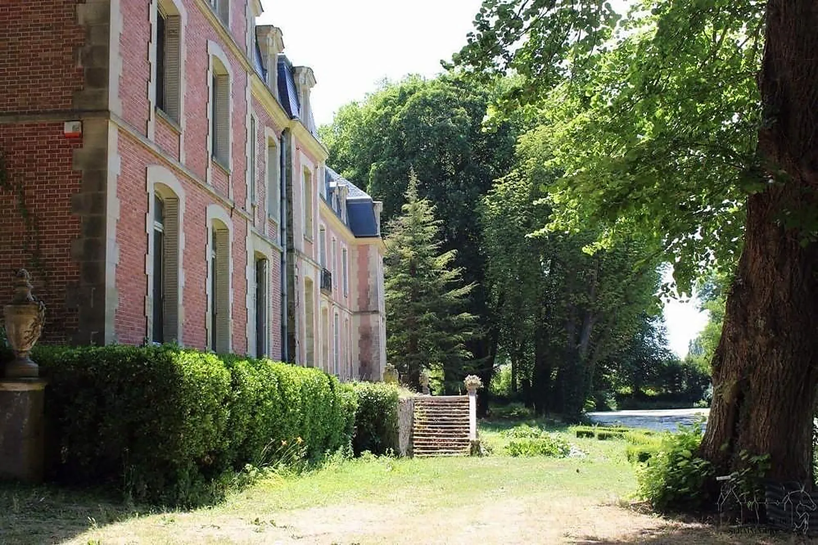 Lieux événementiels, DOMAINE DE SERAINCOURT