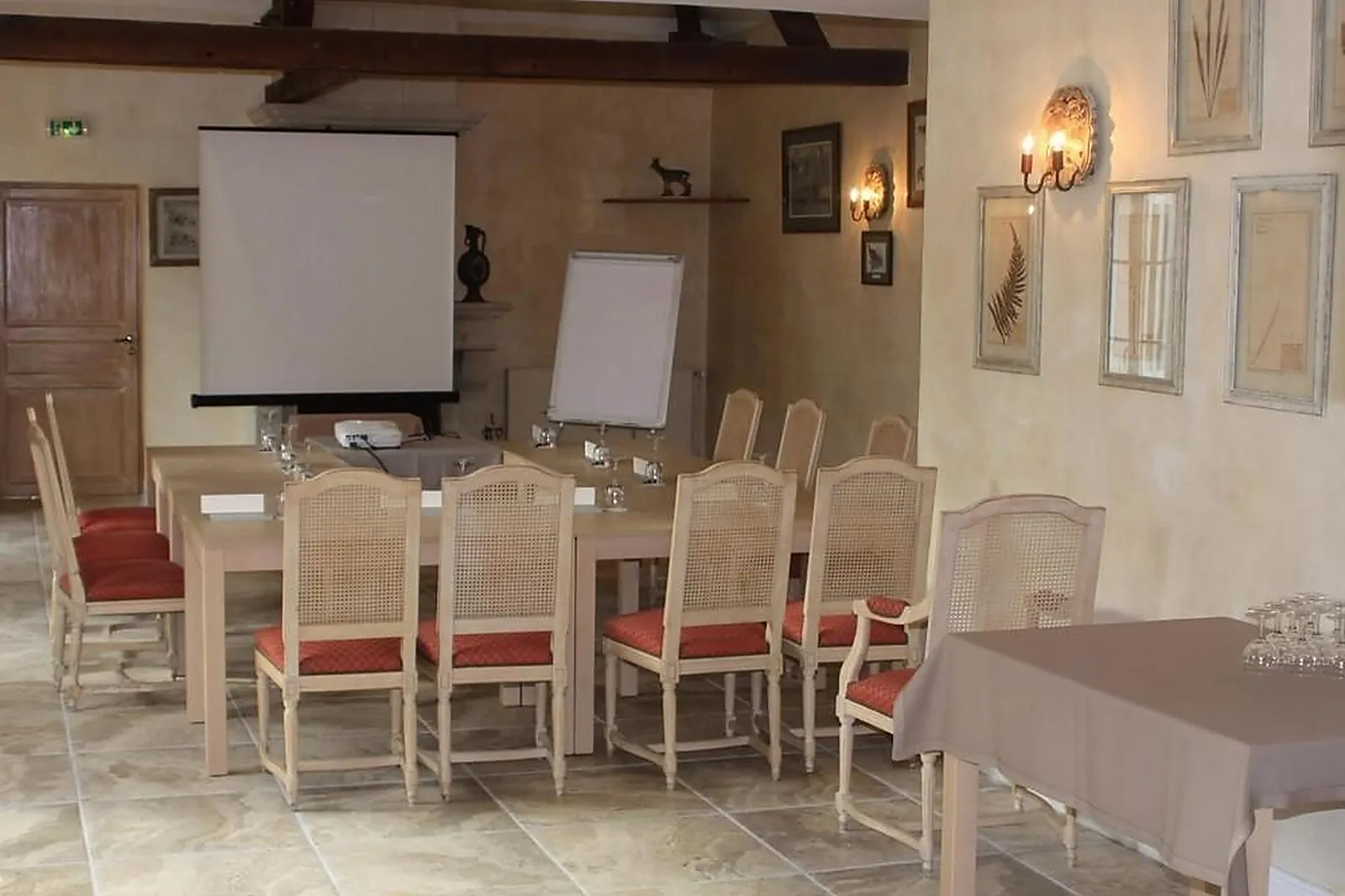 Lieux événementiels, DOMAINE DE VALAUDRAN