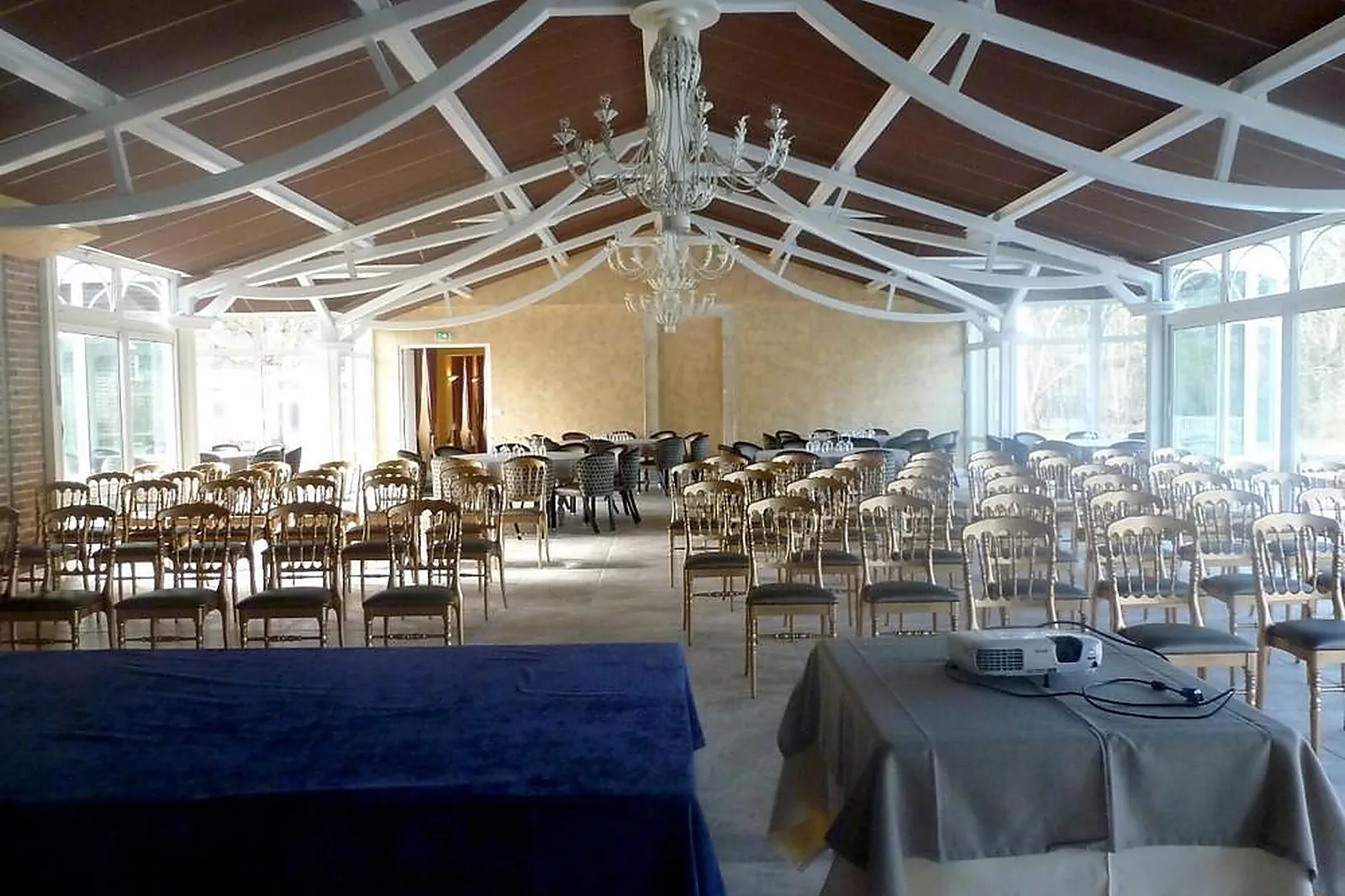 Lieux événementiels, DOMAINE DE VALAUDRAN