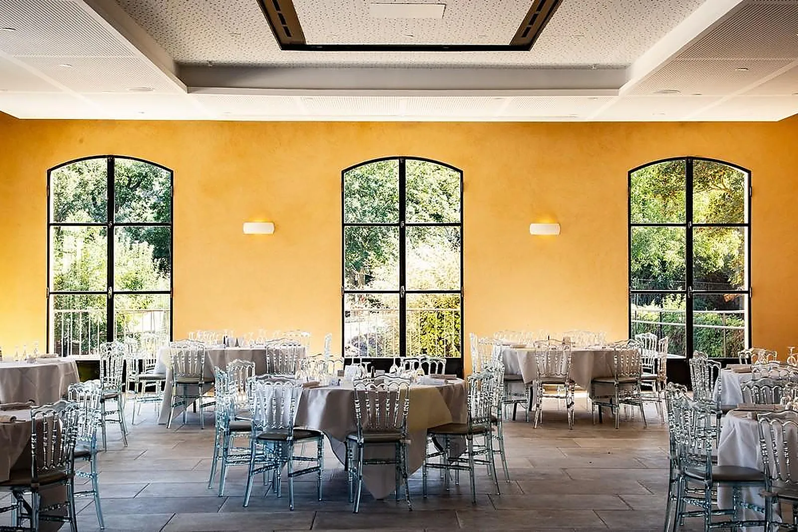 Lieux événementiels, DOMAINE DE VALBRILLANT