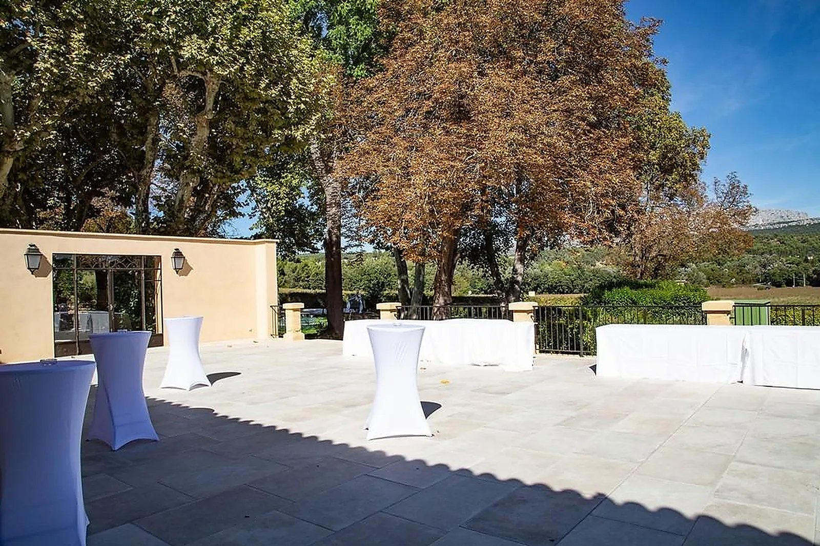 Lieux événementiels, DOMAINE DE VALBRILLANT