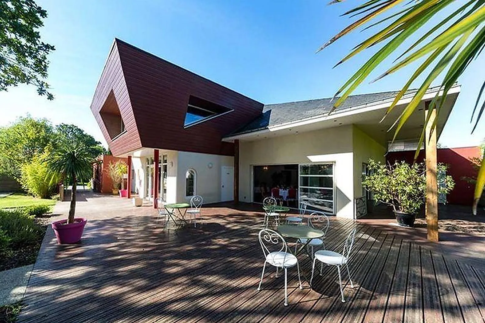 Lieux événementiels, DOMAINE DE YAKA