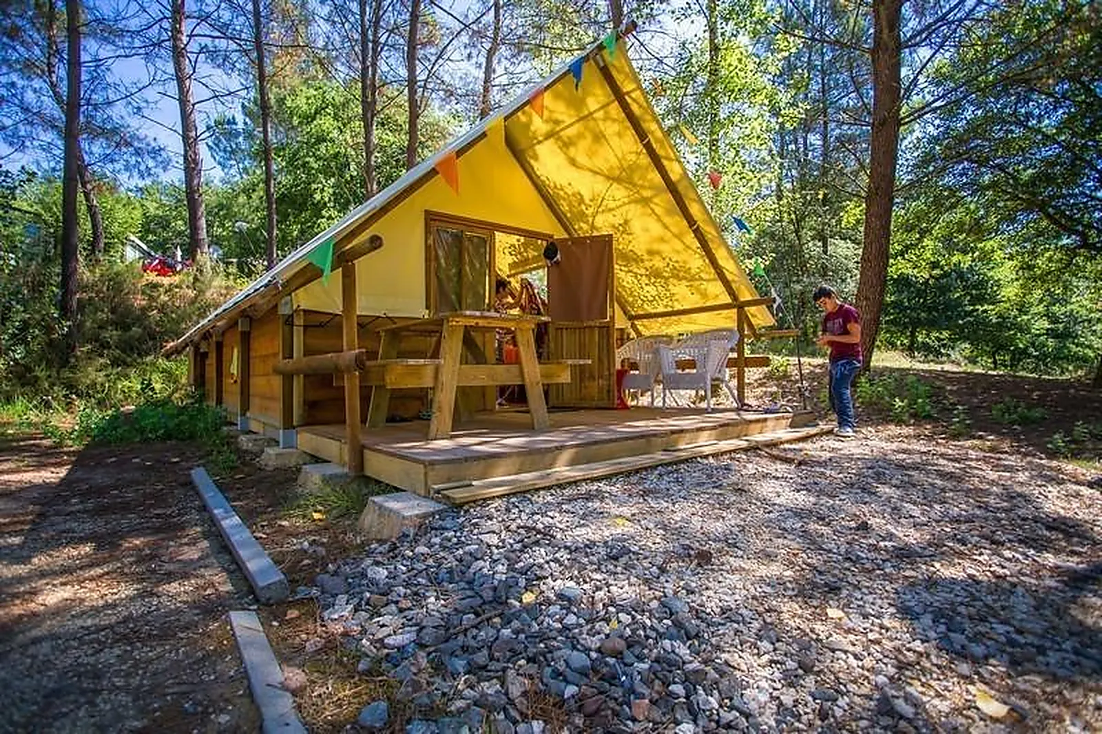 Lieux événementiels, DOMAINE DE L'ETANG DE BAZANGE