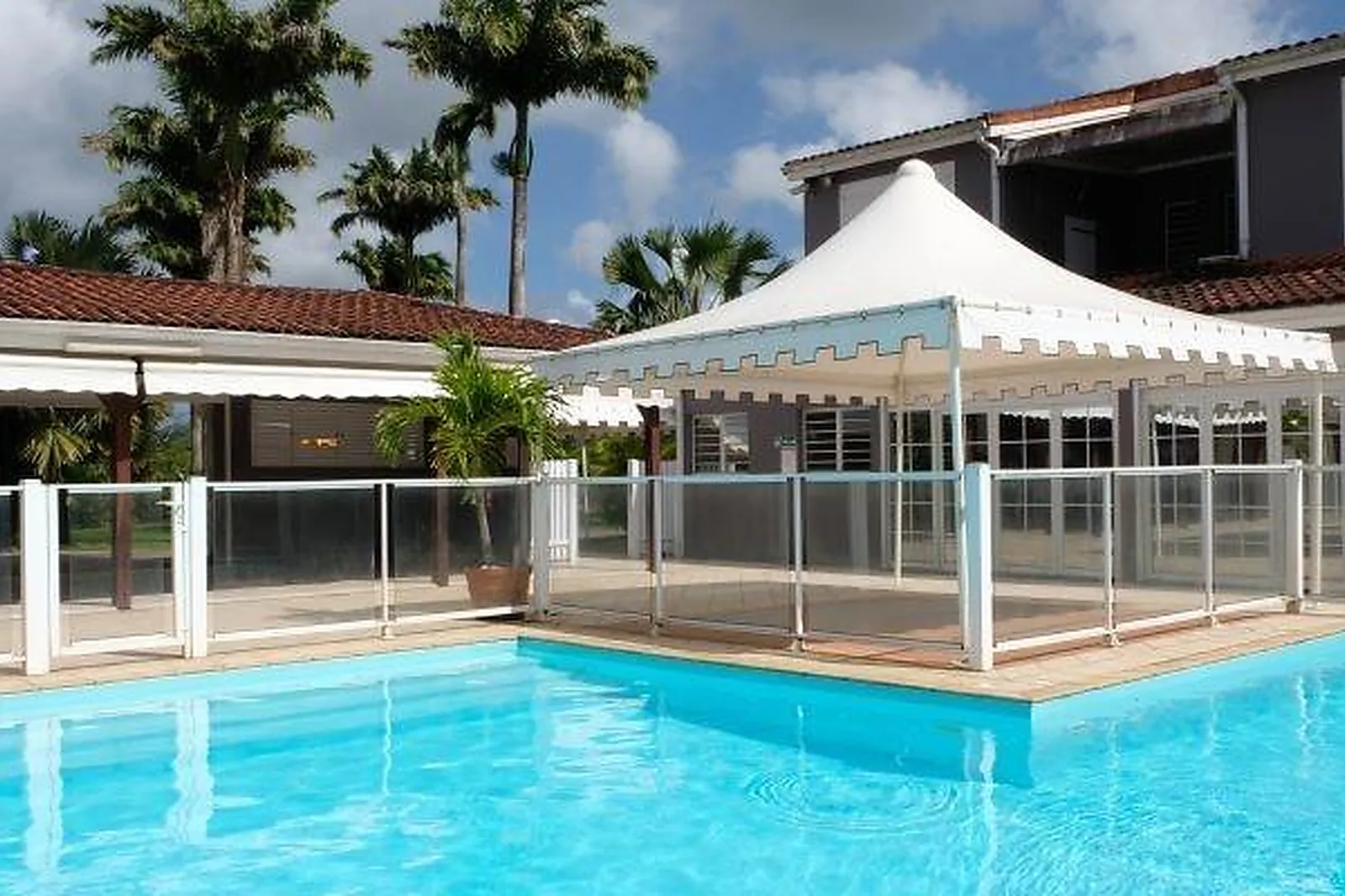 Lieux événementiels, DOMAINE DE L'OASIS