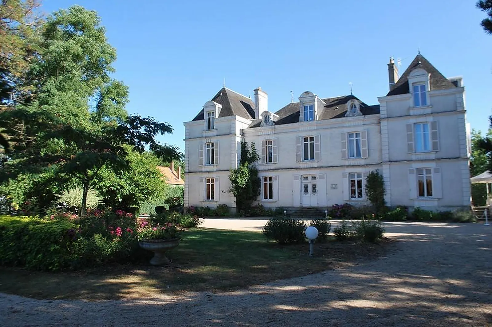 Lieux événementiels, DOMAINE DE LA BERTRANDIÈRE