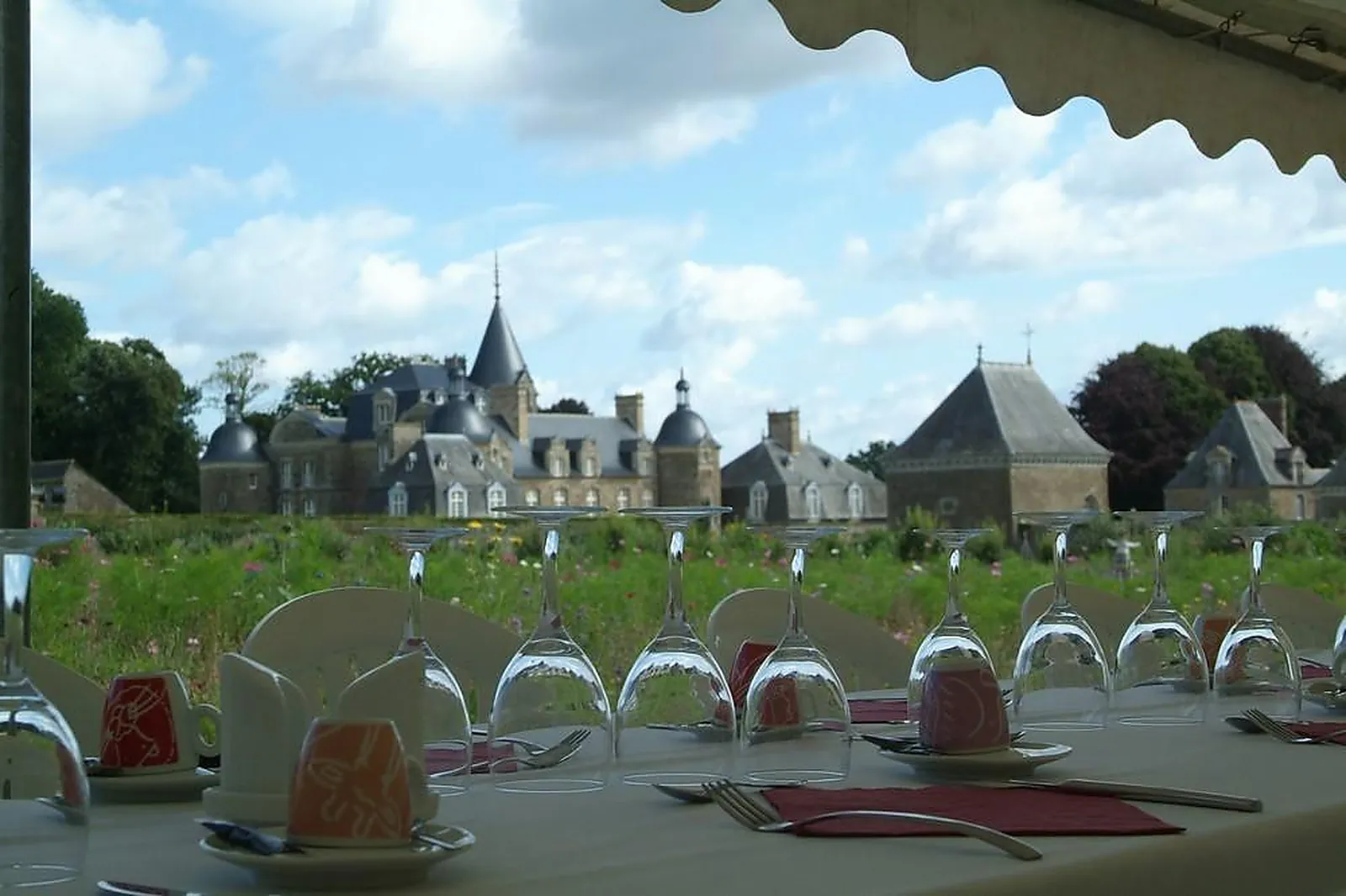 Lieux événementiels, DOMAINE DE LA BOURBANSAIS