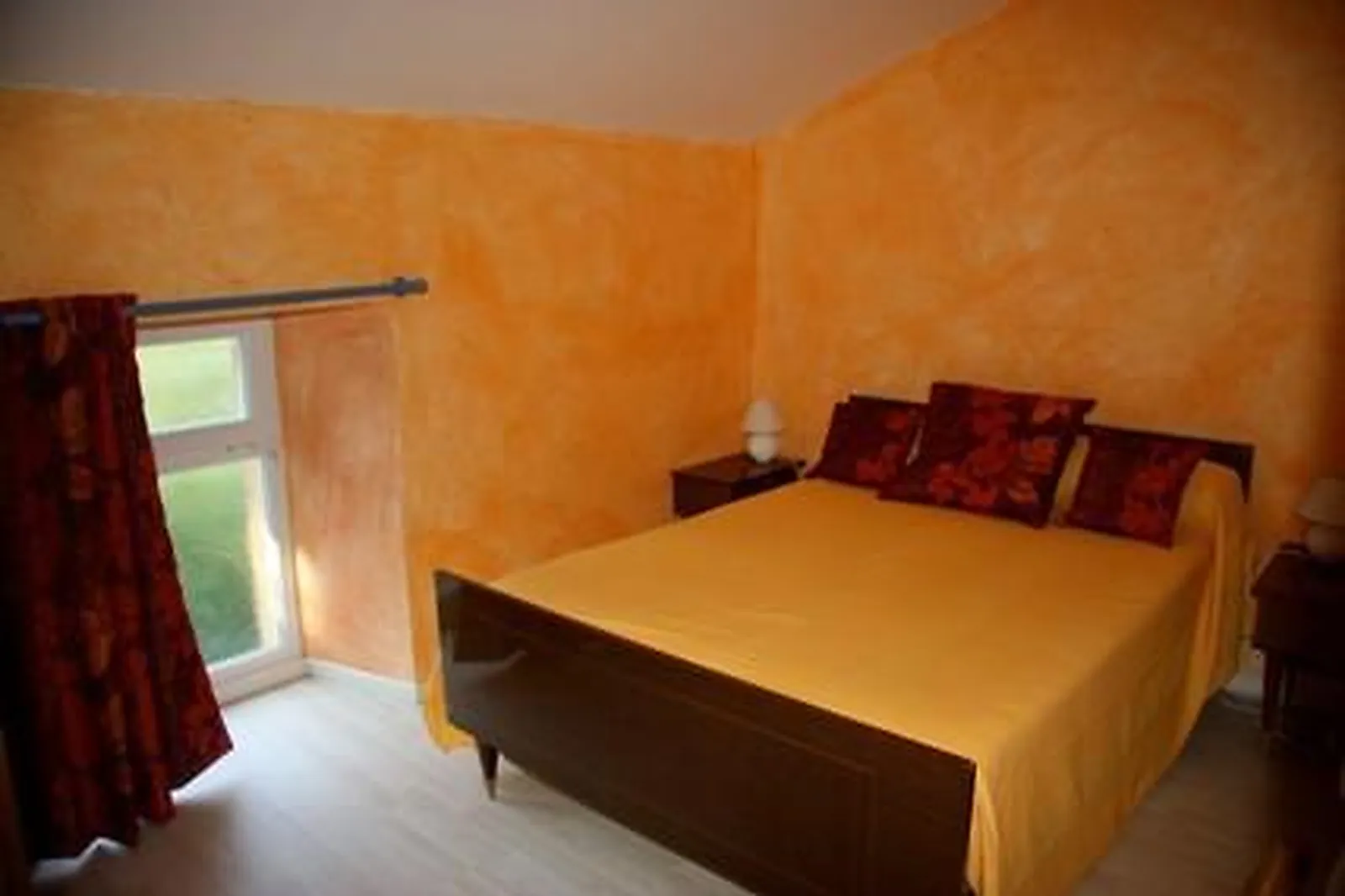 Lieux événementiels, DOMAINE DE LA CACHARDE