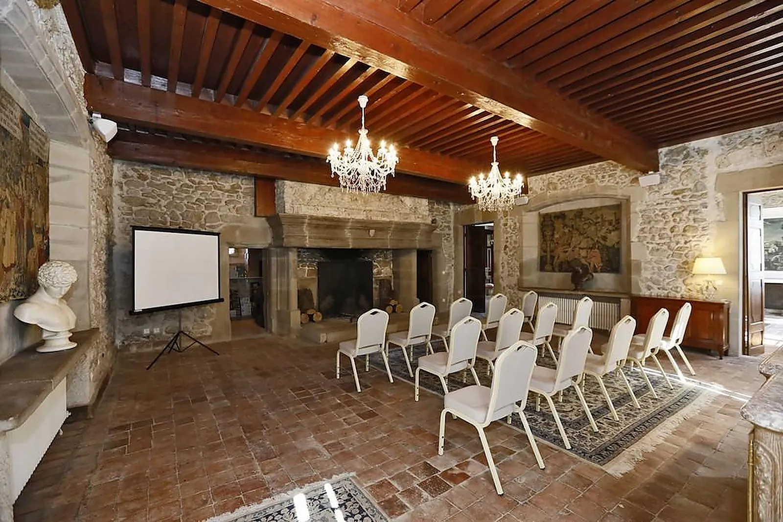 Lieux événementiels, DOMAINE DE LA CHARTROGNIÈRE