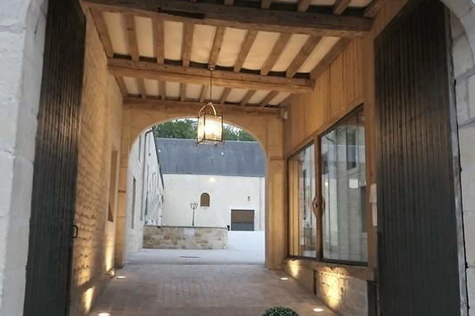 Lieux événementiels, DOMAINE DE LA COUR DES LYS