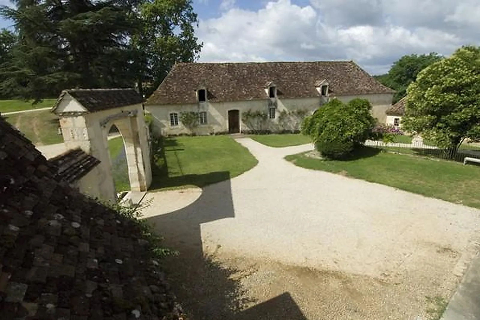 Lieux événementiels, DOMAINE DE LA LÉOTARDIE