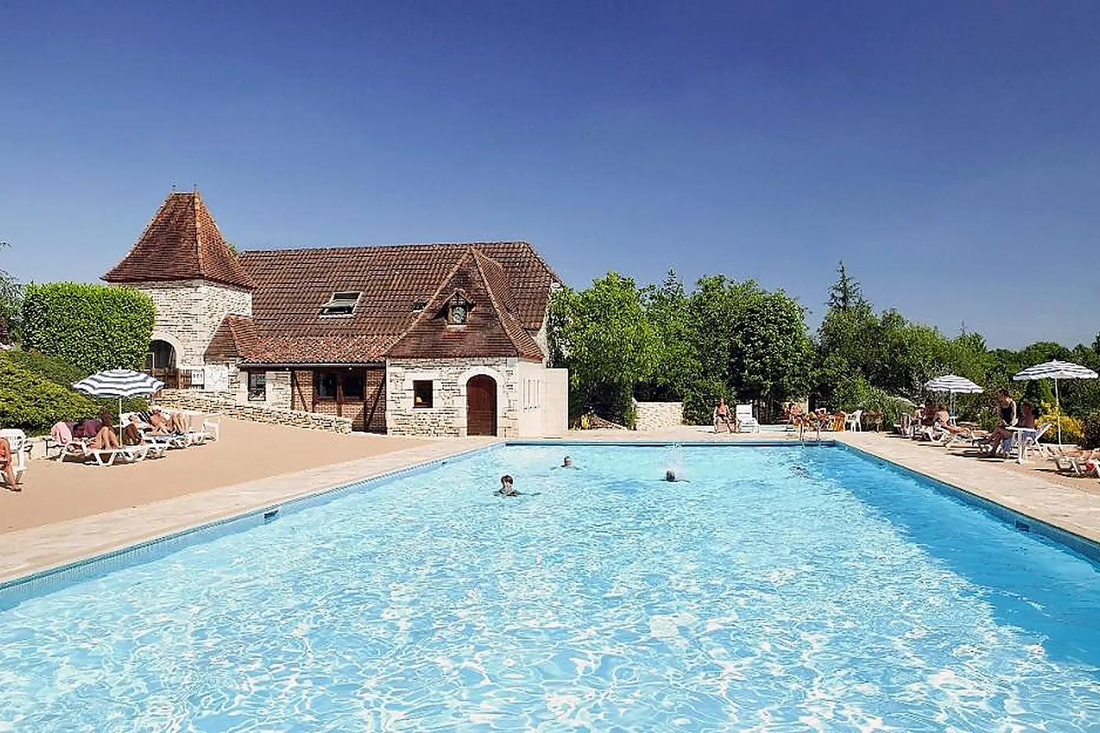 Lieux événementiels, DOMAINE DE LA PAILLE BASSE