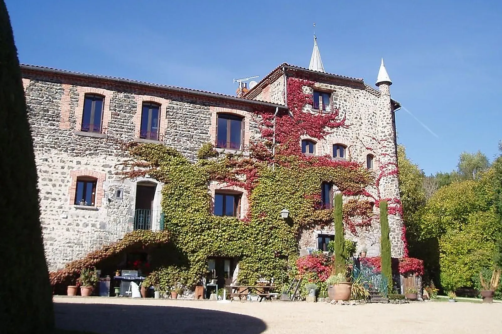 Lieux événementiels, DOMAINE DE LA PRADAT HAUTE