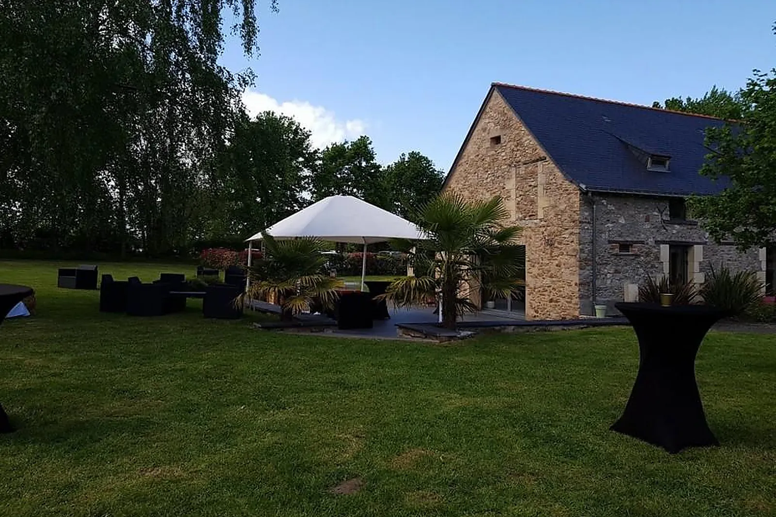 Lieux événementiels, DOMAINE DE LA ROUSSELIÈRE