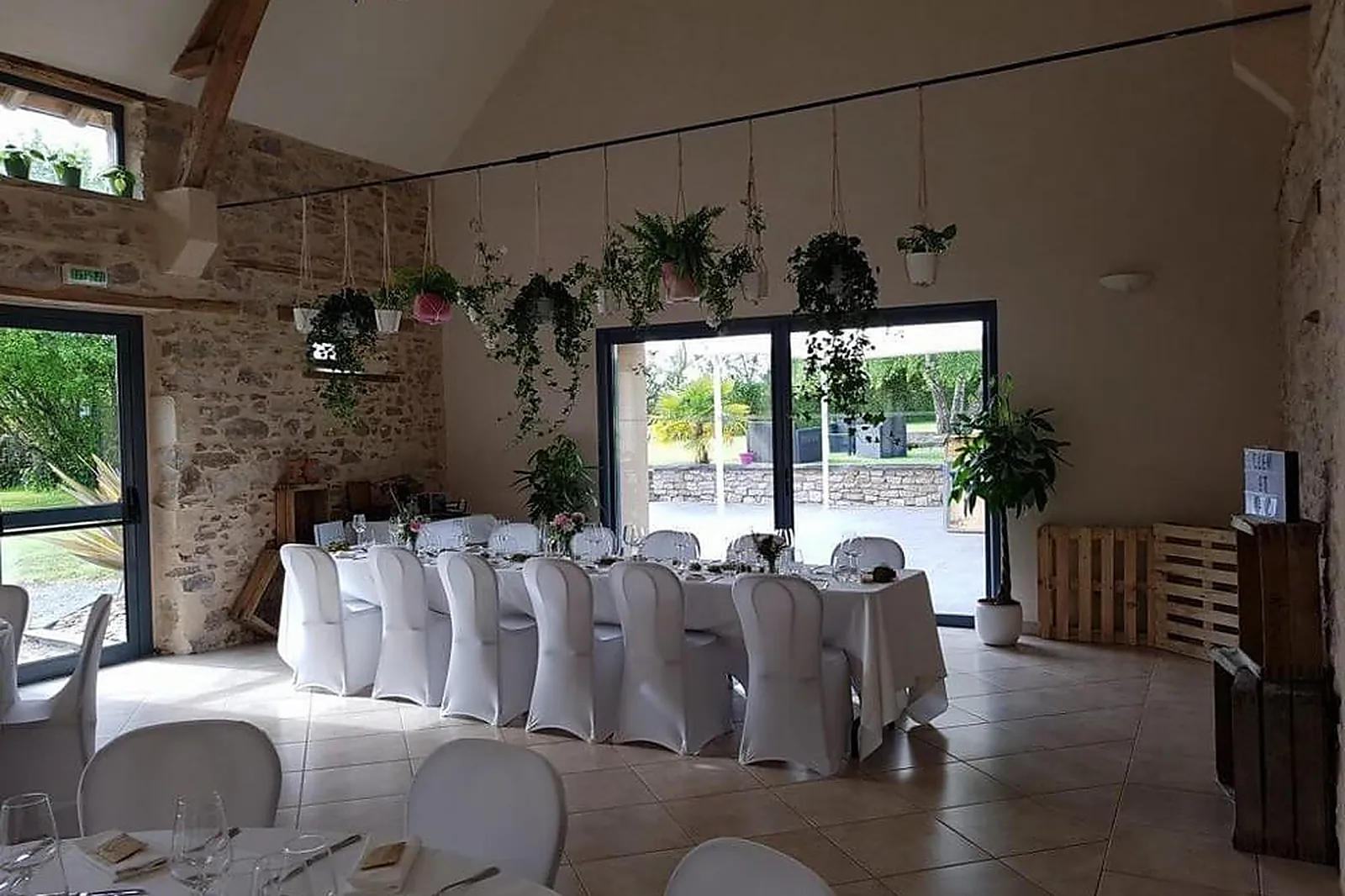 Lieux événementiels, DOMAINE DE LA ROUSSELIÈRE