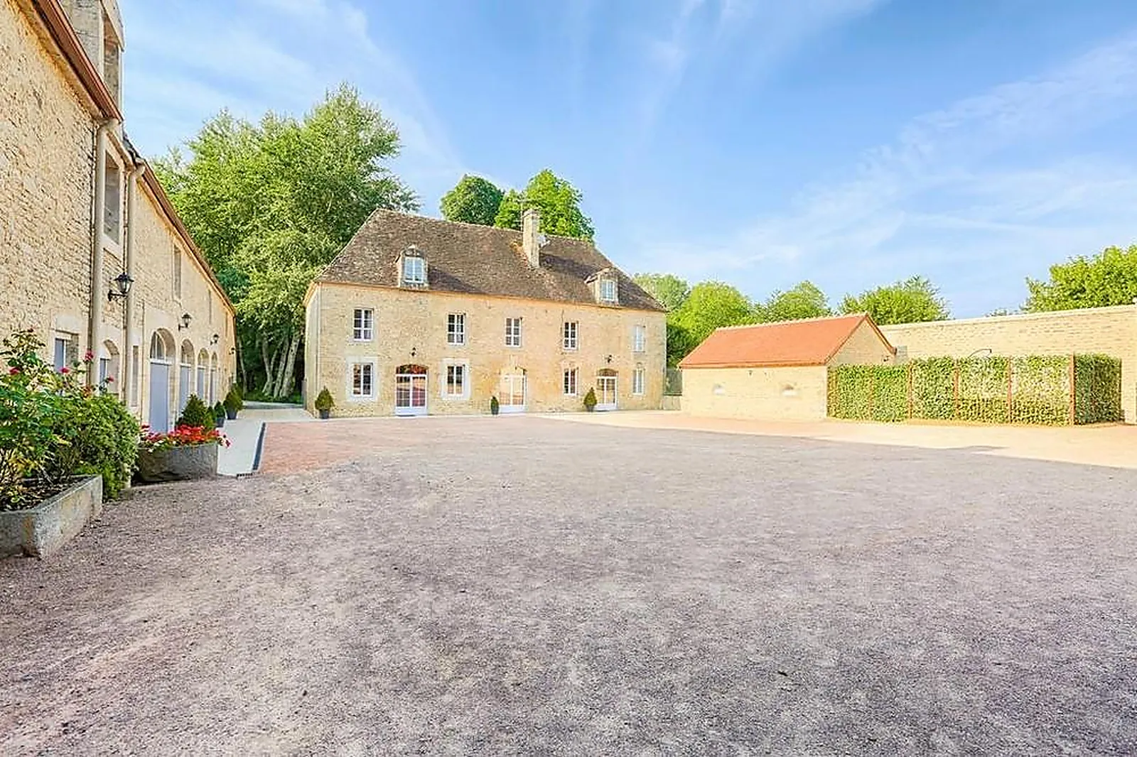 Lieux événementiels, DOMAINE DE LA TOUR