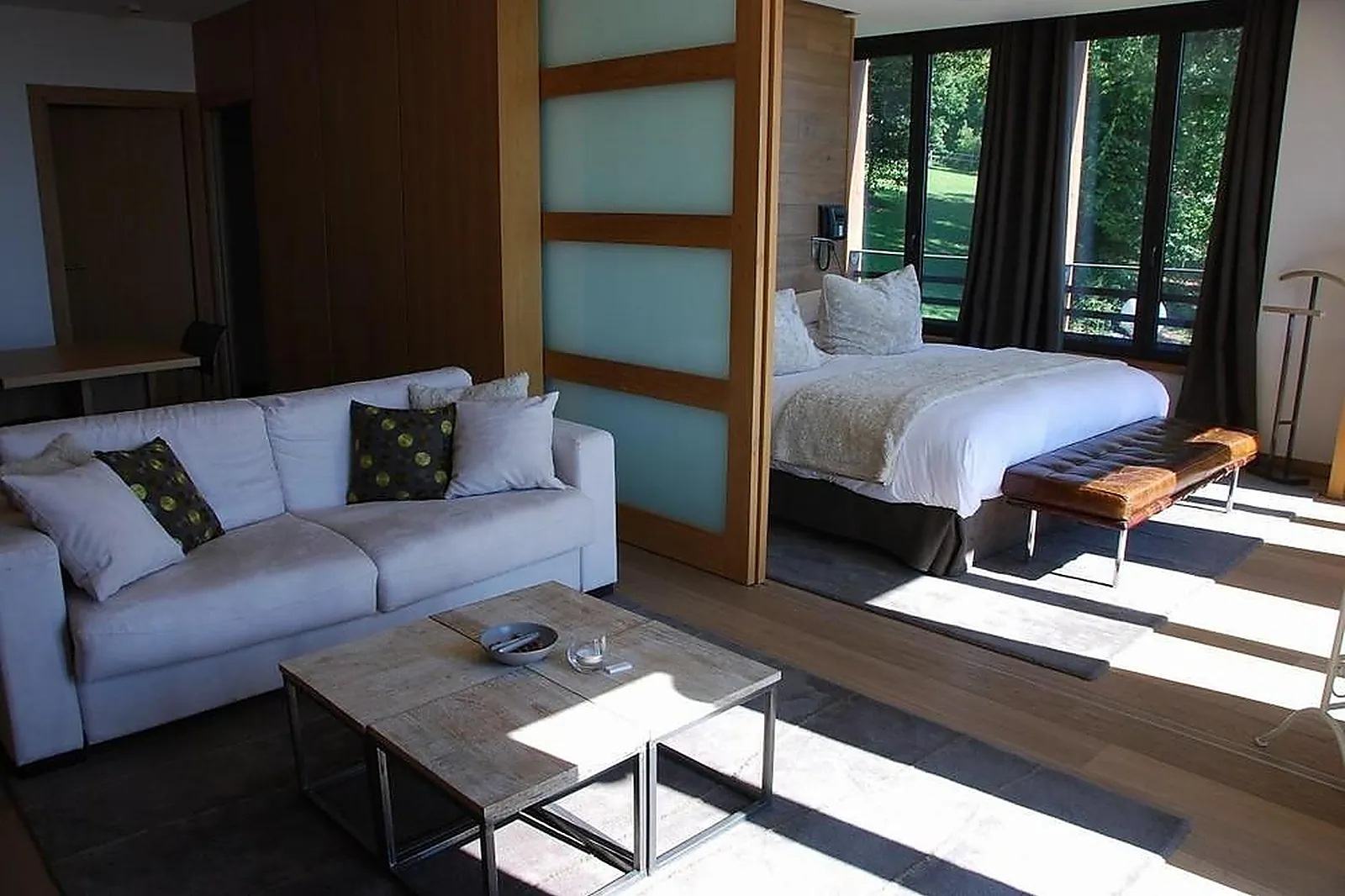 Lieux événementiels, DOMAINE DES AVENIÈRES