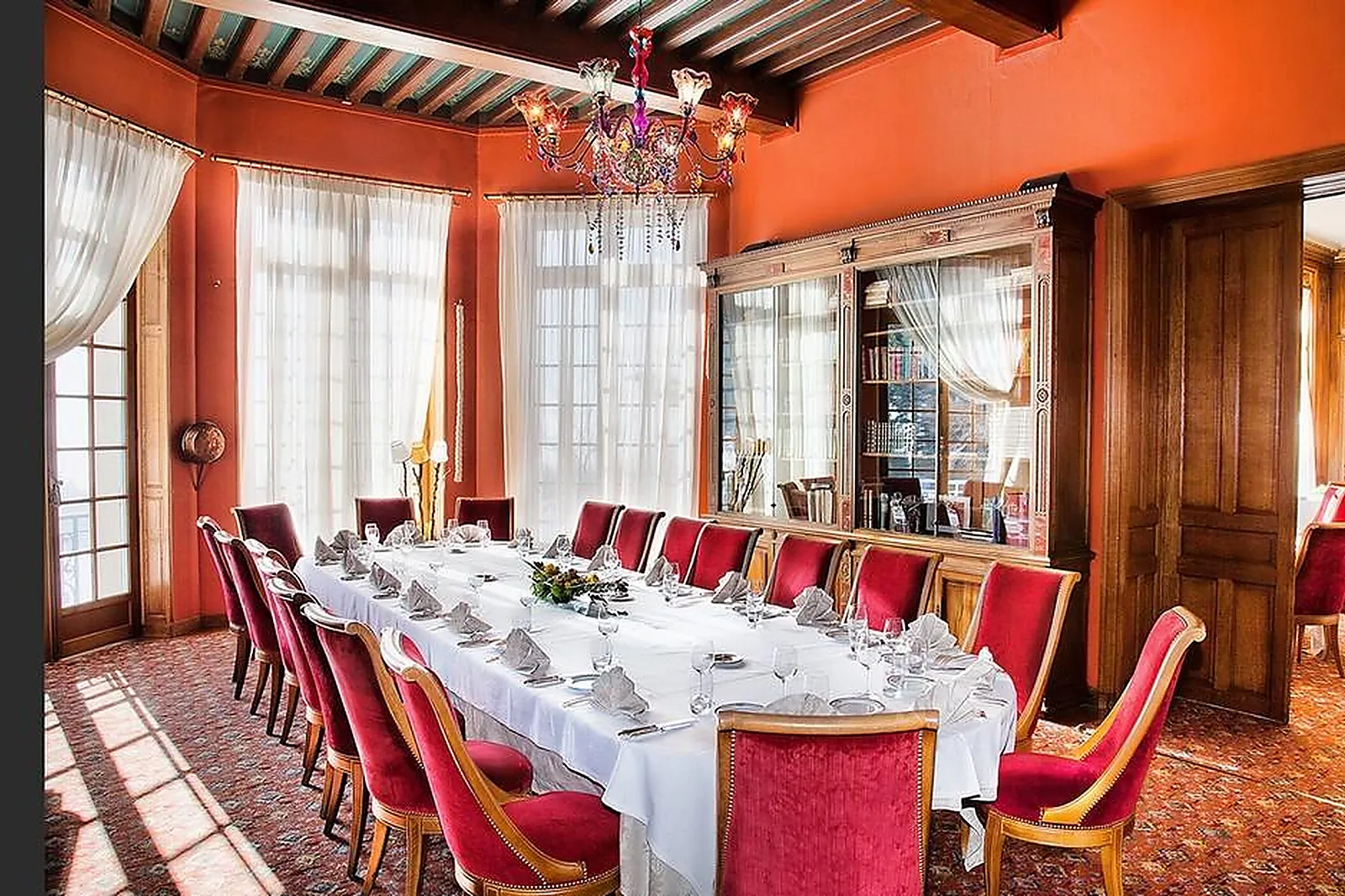 Lieux événementiels, DOMAINE DES AVENIÈRES