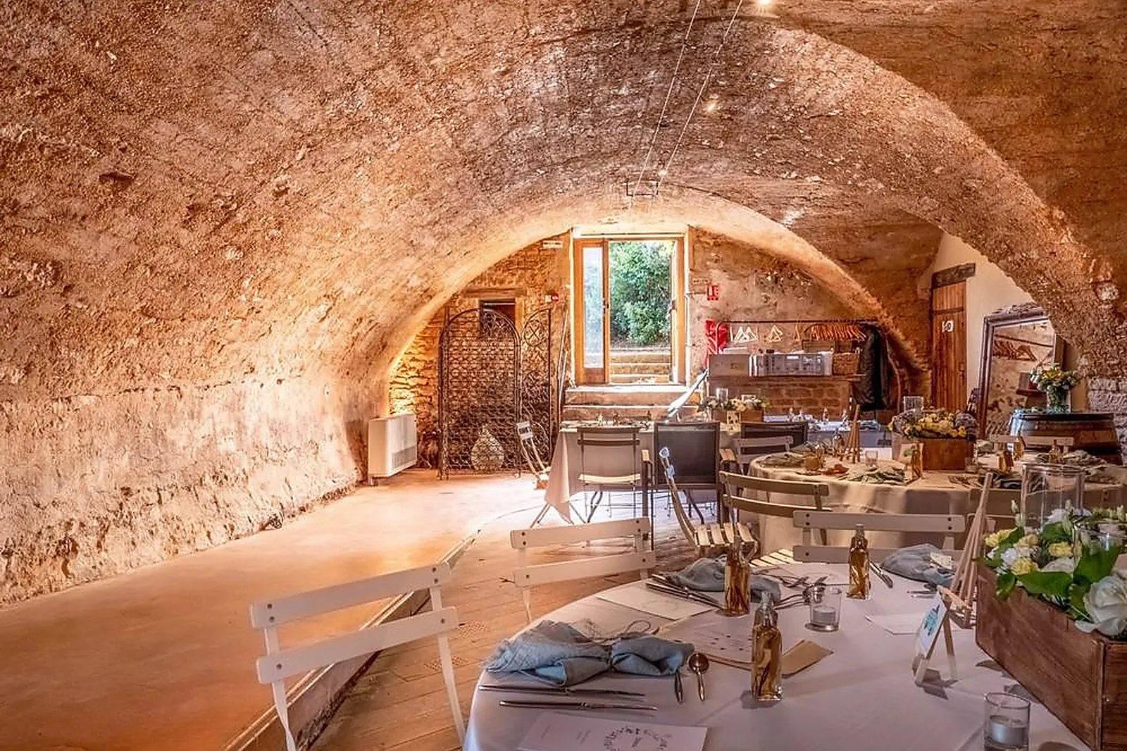 Lieux événementiels, DOMAINE DES COTEAUX D'OR