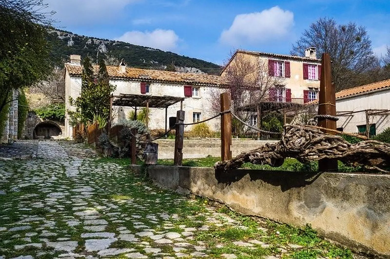 Lieux événementiels, DOMAINE DES COURMETTES