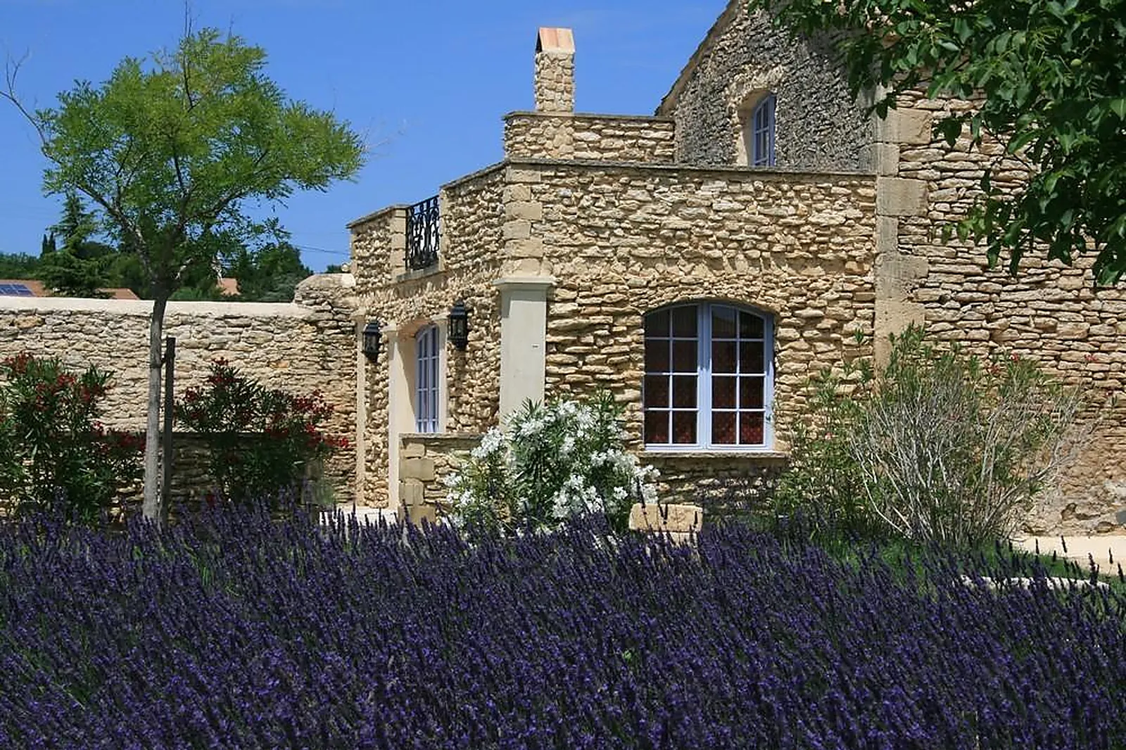 Lieux événementiels, DOMAINE DES ESCAUNES