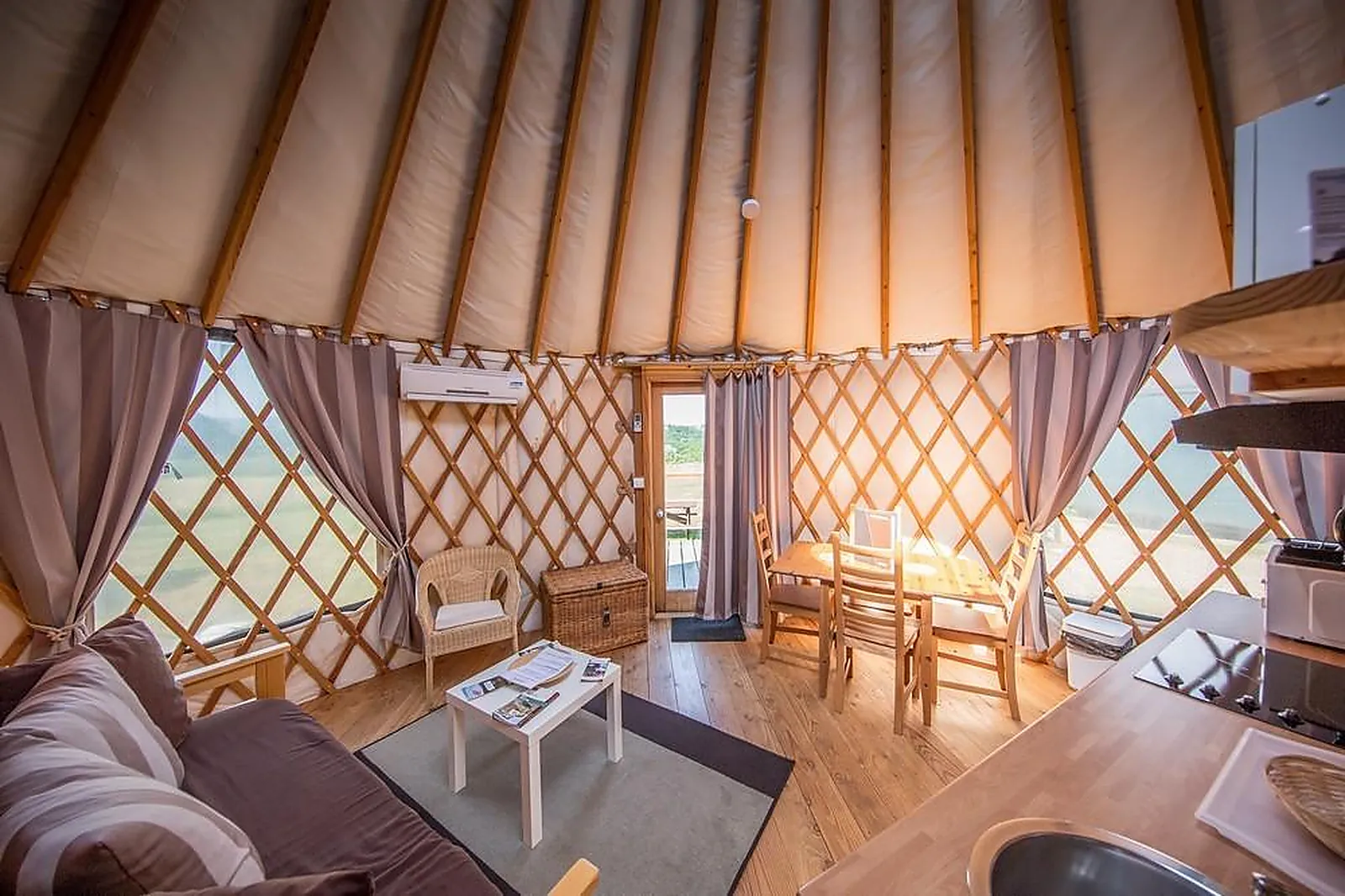 Lieux événementiels, DOMAINE DES GRANDES CÔTES