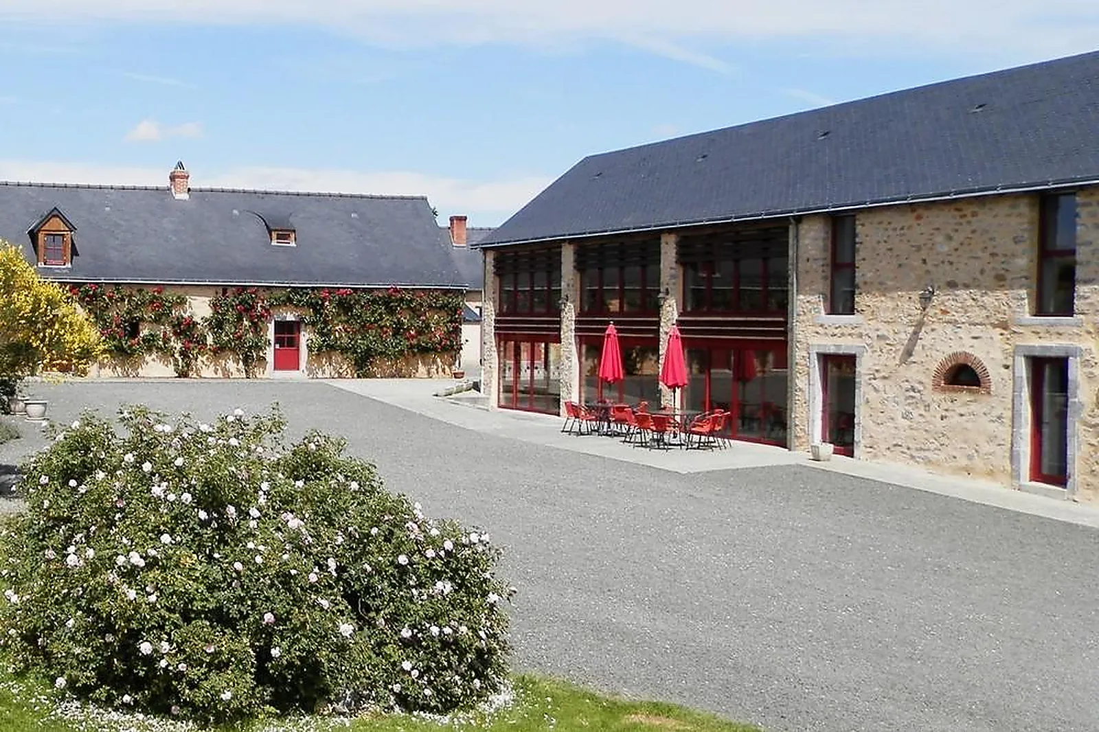 Lieux événementiels, DOMAINE DES HALLAIS