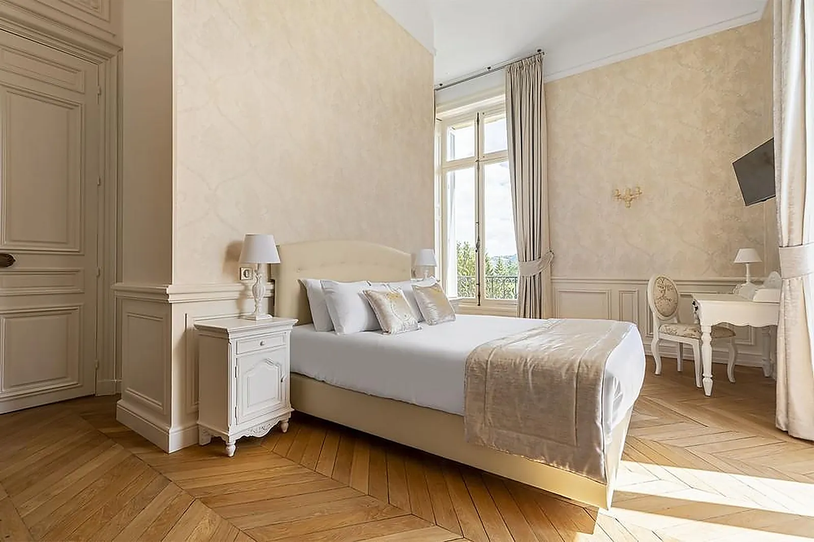 Lieux événementiels, DOMAINE DES HALLES