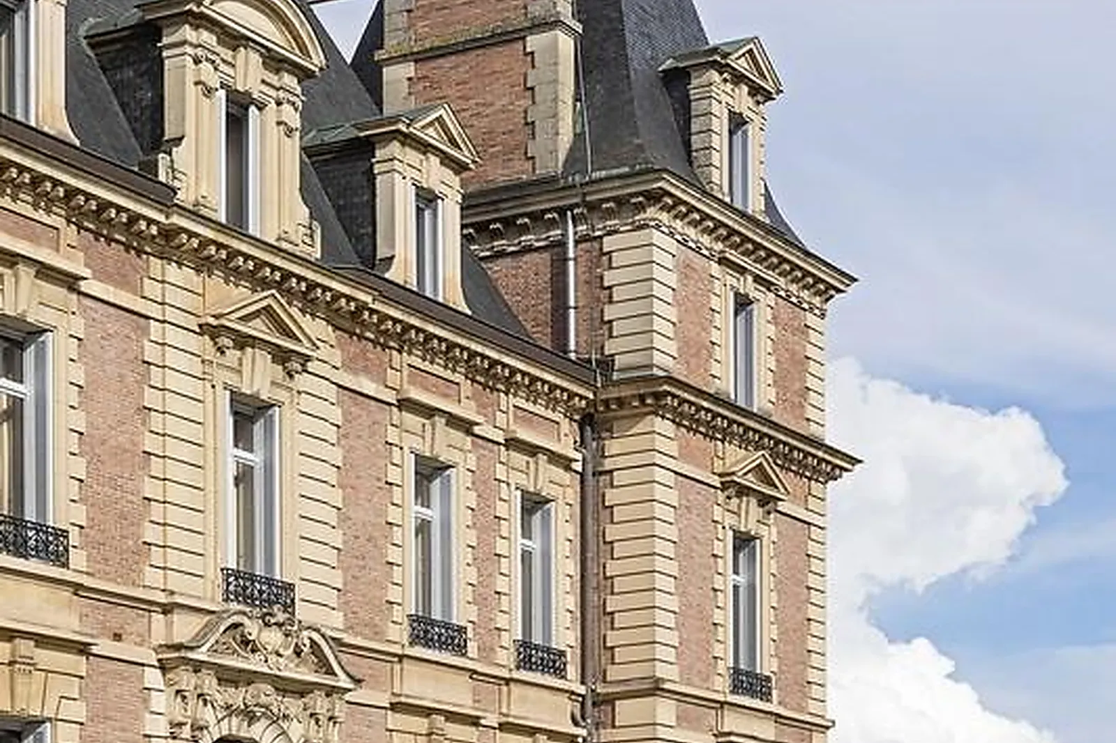 Lieux événementiels, DOMAINE DES HALLES