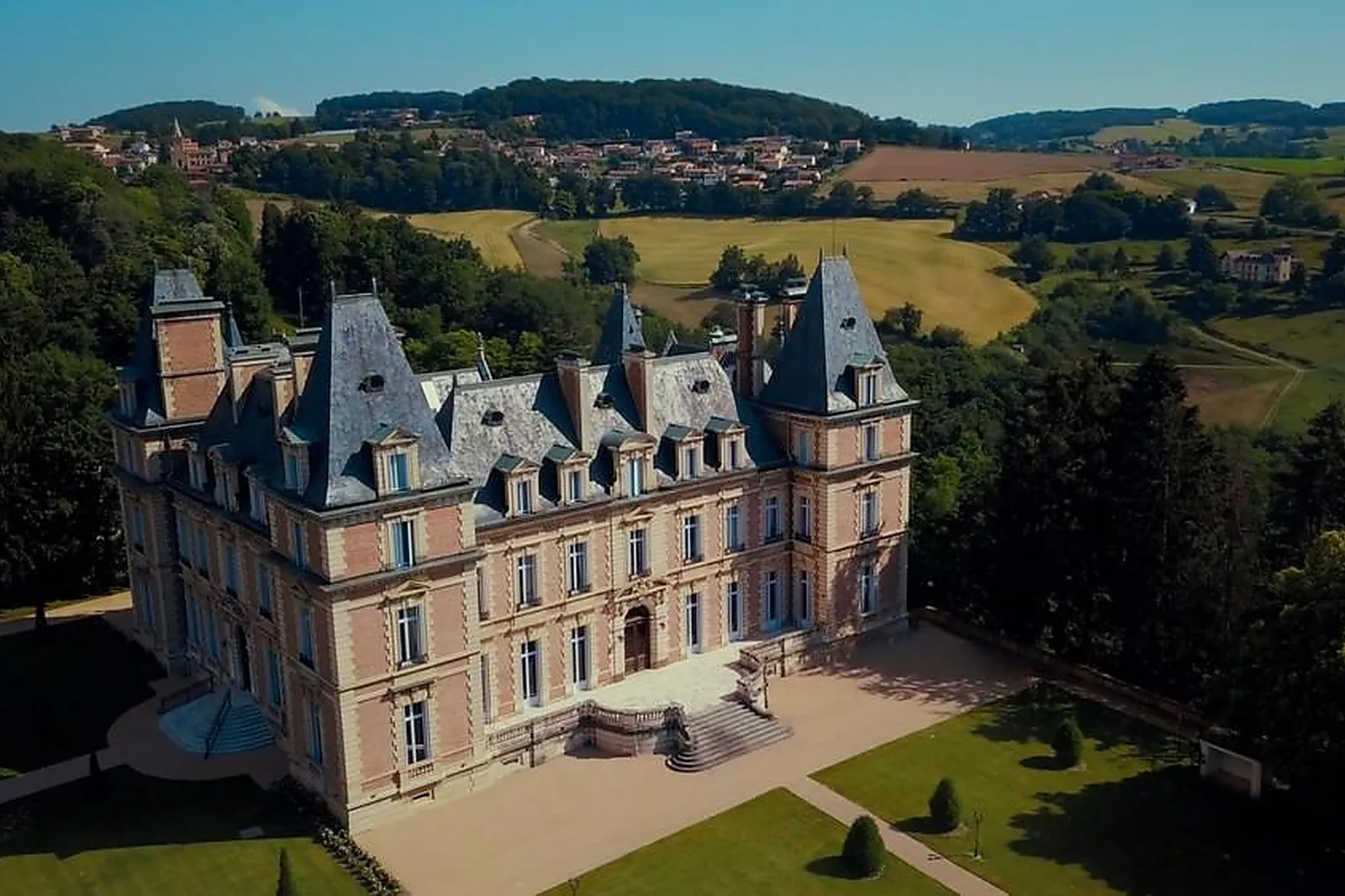 Lieux événementiels, DOMAINE DES HALLES