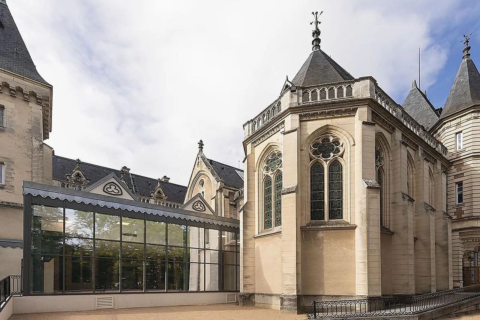 Lieux événementiels, DOMAINE DES HALLES
