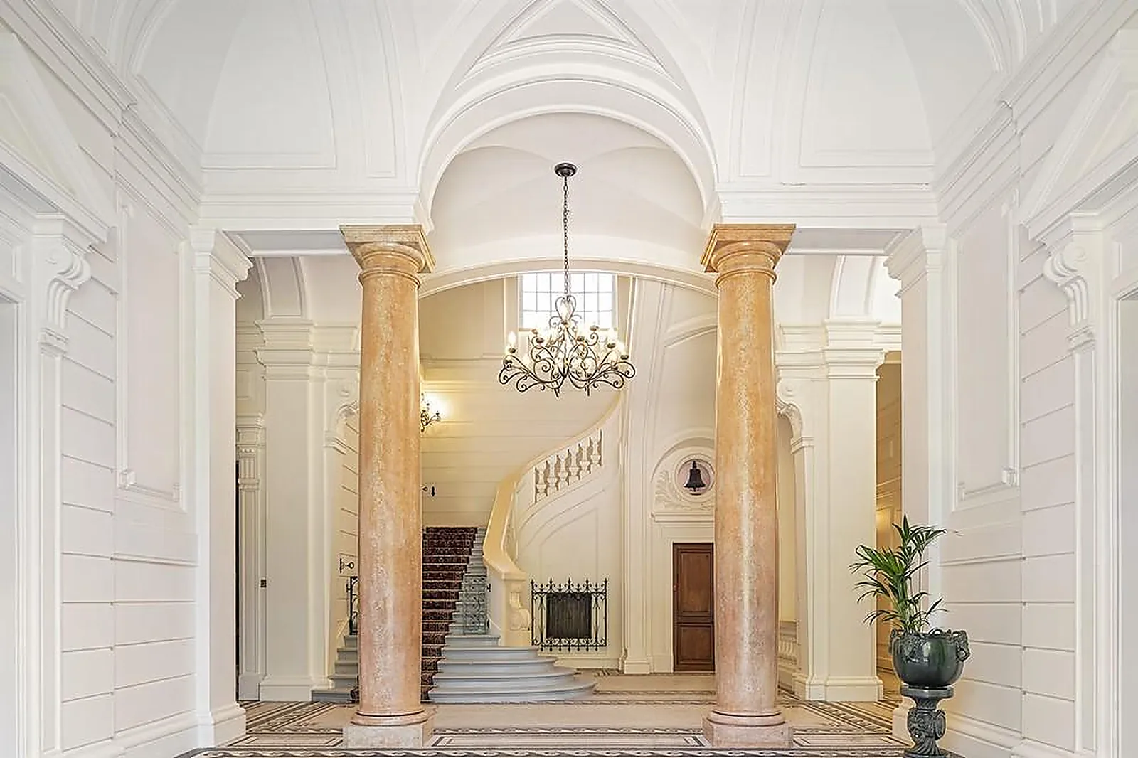 Lieux événementiels, DOMAINE DES HALLES