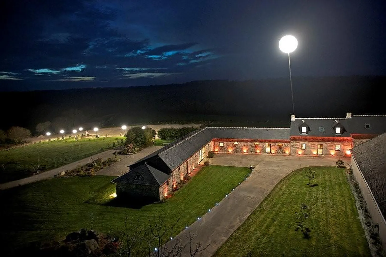 Lieux événementiels, DOMAINE DES RHODODENDRONS