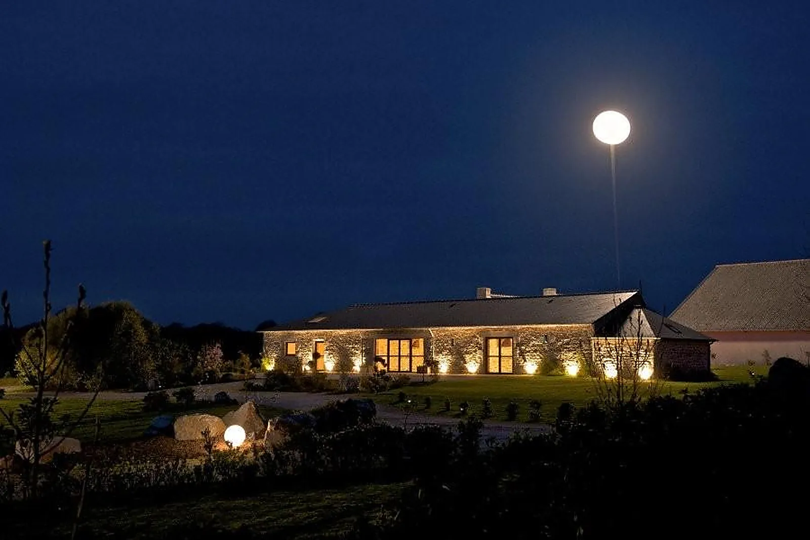 Lieux événementiels, DOMAINE DES RHODODENDRONS