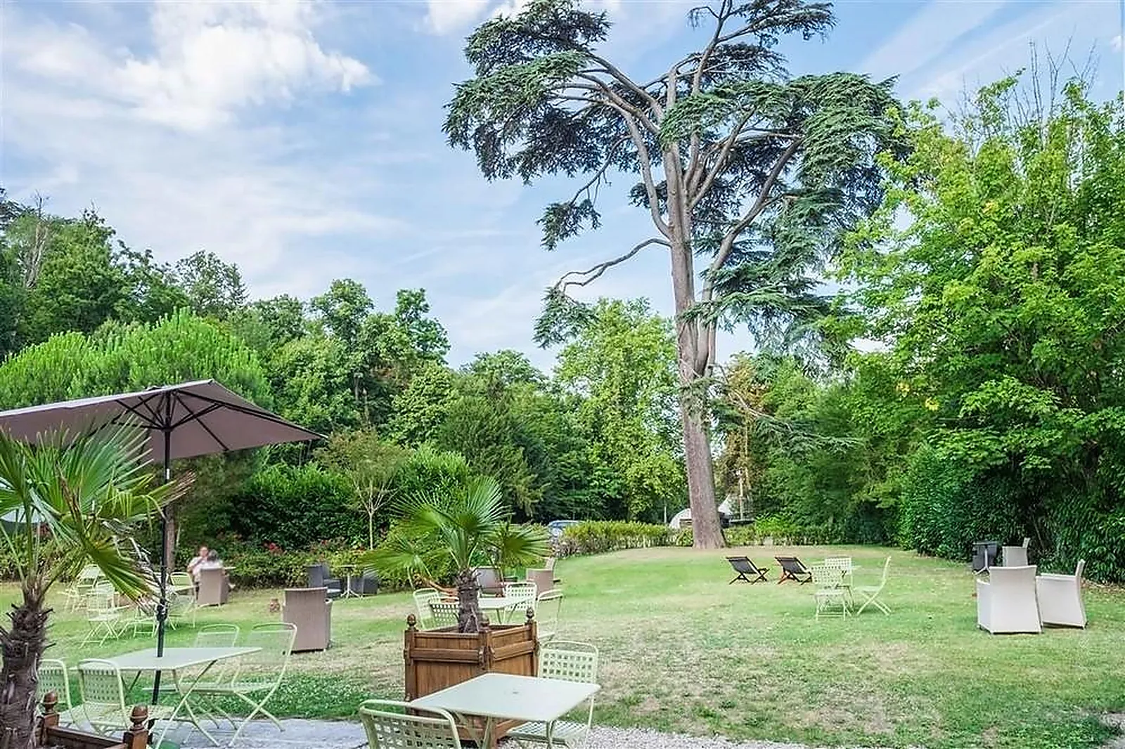 Lieux événementiels, DOMAINE DES THÔMEAUX, HÔTEL RESTAURANT SPA