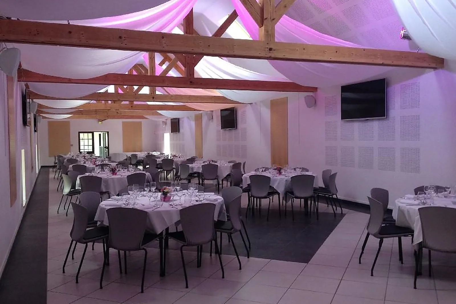 Lieux événementiels, DOMAINE DES TROIS LACS