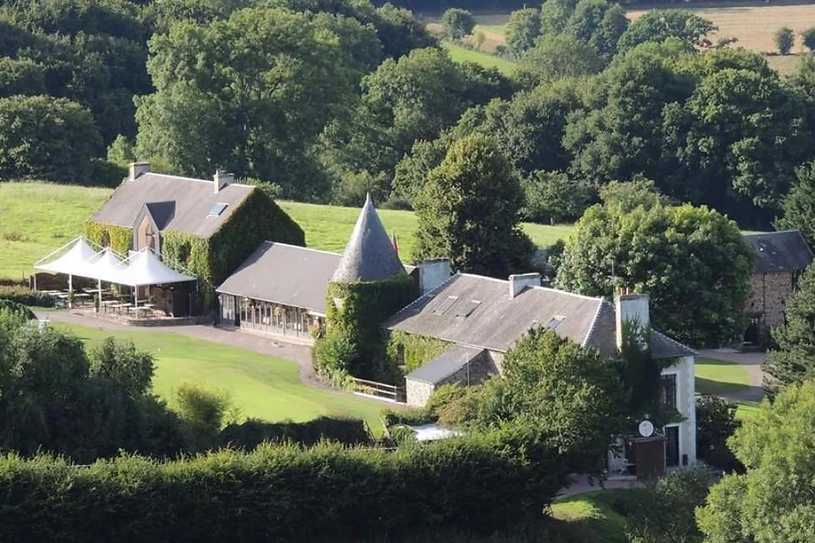 Lieux événementiels, DOMAINE DU GOLF DE CLECY