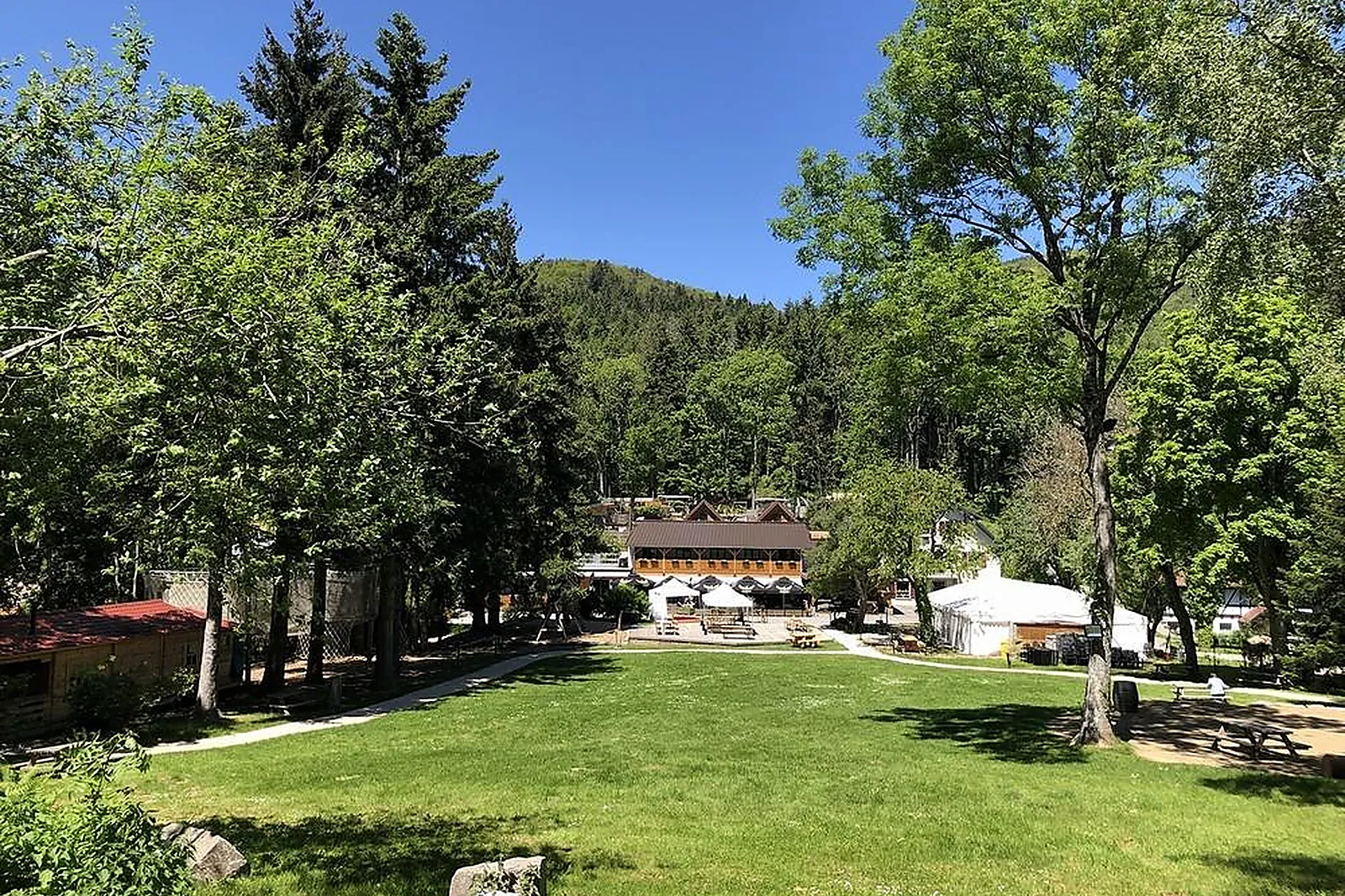 Lieux événementiels, DOMAINE DU HIRTZ