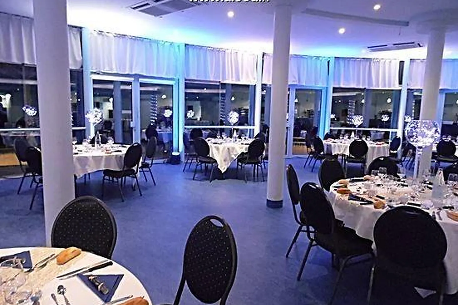 Lieux événementiels, DOMAINE DU LAC PLOMBIÈRES